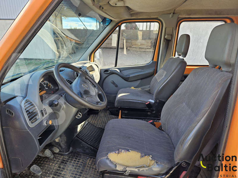 Mercedes-Benz 313 - آلات الإنشاء: صورة 5 Mercedes-Benz 313 - آلات الإنشاء: صورة 5