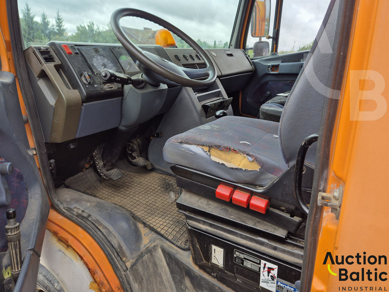 Mercedes-Benz 614 D - شاحنة ذات ستائر جانبية: صورة 5 Mercedes-Benz 614 D - شاحنة ذات ستائر جانبية: صورة 5