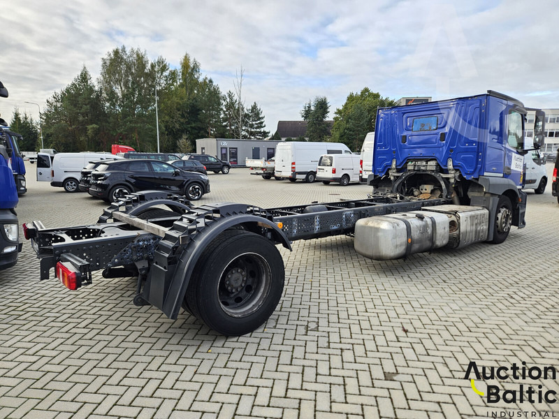 Mercedes-Benz Actros 1843 - شاحنة بهيكل معدني للمقصورة: صورة 4 Mercedes-Benz Actros 1843 - شاحنة بهيكل معدني للمقصورة: صورة 4