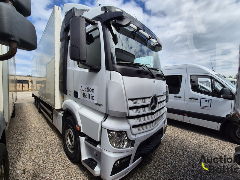 Mercedes-Benz Actros 2551 - شاحنة صندوقية: صورة 2 Mercedes-Benz Actros 2551 - شاحنة صندوقية: صورة 2