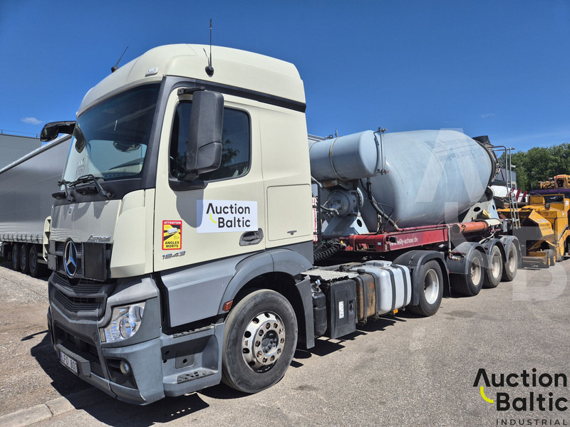 Mercedes-Benz Actros - مقطورة السحب: صورة 1 Mercedes-Benz Actros - مقطورة السحب: صورة 1