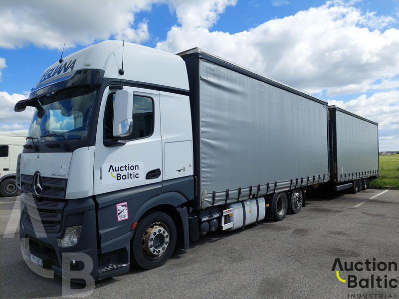 Mercedes-Benz Actros - شاحنة ذات ستائر جانبية: صورة 2 Mercedes-Benz Actros - شاحنة ذات ستائر جانبية: صورة 2