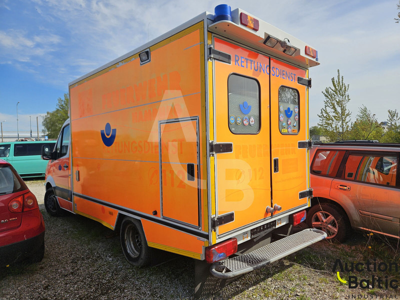 Mercedes-Benz Sprinter - سيارة إسعاف: صورة 4 Mercedes-Benz Sprinter - سيارة إسعاف: صورة 4