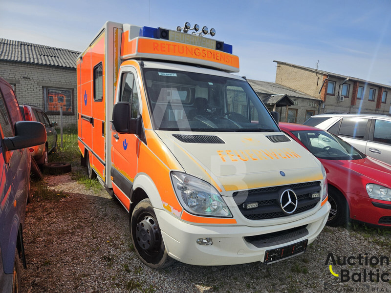 Mercedes-Benz Sprinter - سيارة إسعاف: صورة 1 Mercedes-Benz Sprinter - سيارة إسعاف: صورة 1
