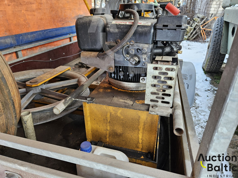 Plumett TS 8 DH - آلات الإنشاء: صورة 3 Plumett TS 8 DH - آلات الإنشاء: صورة 3