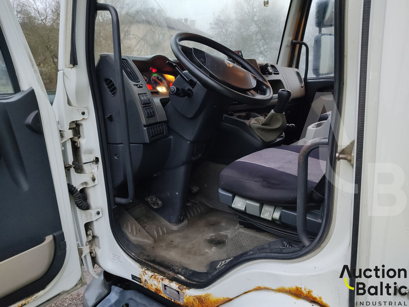 شاحنة ذات مبرد Renault Midlum 240.18: صورة 6