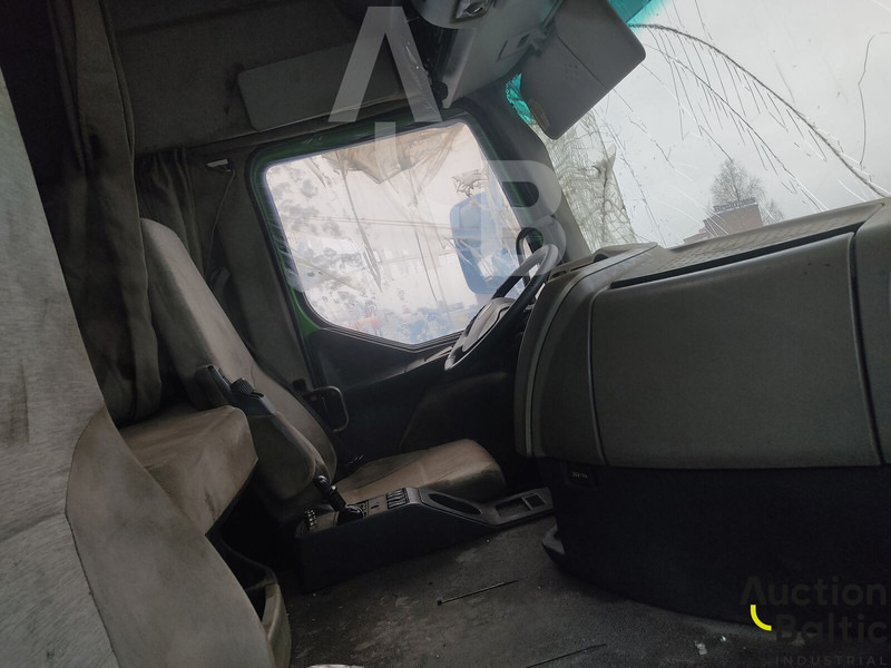 Renault Premium Route - شاحنة لودر انزلاقي: صورة 5 Renault Premium Route - شاحنة لودر انزلاقي: صورة 5