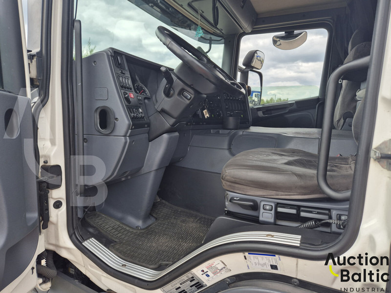 Scania P 450 - شاحنة بهيكل معدني للمقصورة: صورة 5 Scania P 450 - شاحنة بهيكل معدني للمقصورة: صورة 5