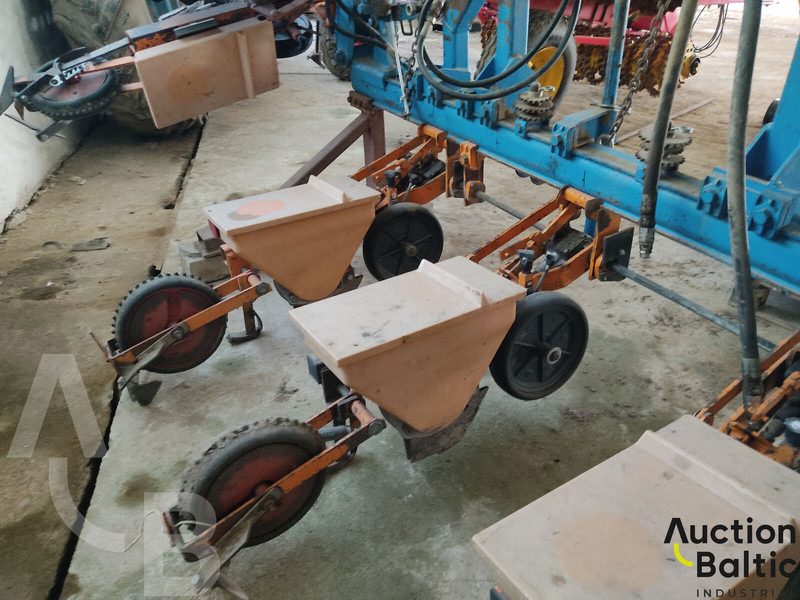 Schmotzer UD2000 - آلة البذر الدقيق: صورة 5 Schmotzer UD2000 - آلة البذر الدقيق: صورة 5