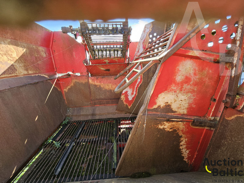 TIM Sugar beet harvester - حصادة: صورة 5 TIM Sugar beet harvester - حصادة: صورة 5