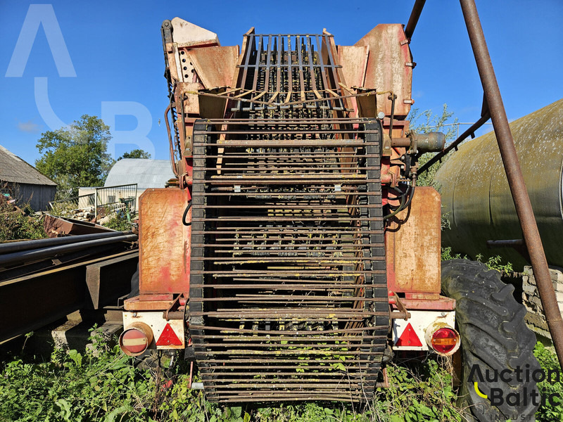 TIM Sugar beet harvester - حصادة: صورة 3 TIM Sugar beet harvester - حصادة: صورة 3
