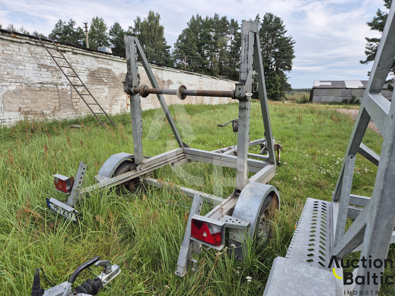 Tiki KP1500-RB - نصف مقطورة بستائر جانبية: صورة 3 Tiki KP1500-RB - نصف مقطورة بستائر جانبية: صورة 3