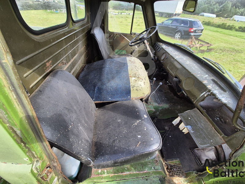 UAZ UAZ 452 - شاحنة توصيل مفتوحة: صورة 5 UAZ UAZ 452 - شاحنة توصيل مفتوحة: صورة 5