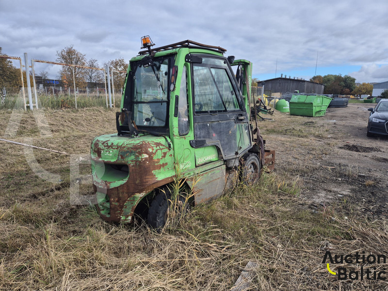 UniCarriers 30 - رافعة شوكية ديزل: صورة 4 UniCarriers 30 - رافعة شوكية ديزل: صورة 4