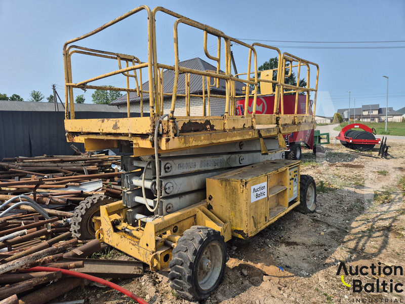 UpRight LX41 - مرفاع مقصي: صورة 2 UpRight LX41 - مرفاع مقصي: صورة 2