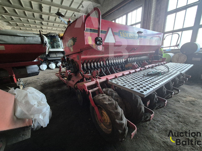 Vaderstad Rapid400C - آلة بذر: صورة 4 Vaderstad Rapid400C - آلة بذر: صورة 4