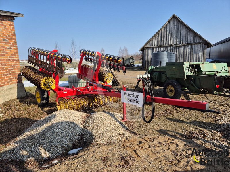 Vaderstad Rollex RX 620 - مدحلة زراعية: صورة 1 Vaderstad Rollex RX 620 - مدحلة زراعية: صورة 1