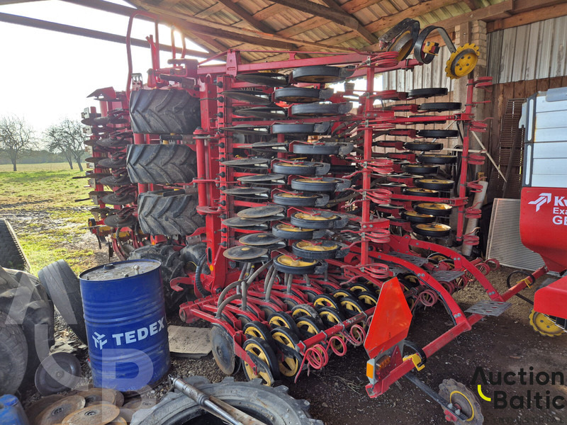 Vaderstad ST 600C - آلة بذر الحصاد: صورة 4 Vaderstad ST 600C - آلة بذر الحصاد: صورة 4