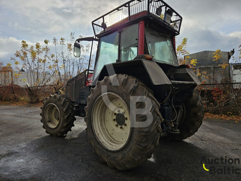 Valtra A 93H - جرار: صورة 3 Valtra A 93H - جرار: صورة 3