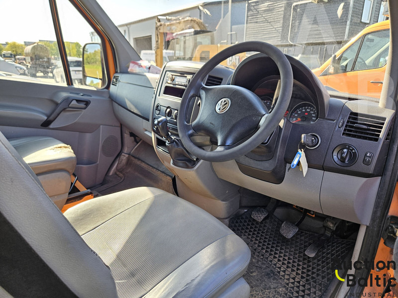Volkswagen Crafter - قلاب صغير: صورة 5 Volkswagen Crafter - قلاب صغير: صورة 5