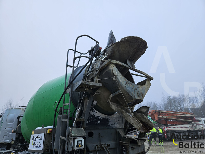 Volvo FE320 - شاحنة خلاطة خرسانة: صورة 5 Volvo FE320 - شاحنة خلاطة خرسانة: صورة 5