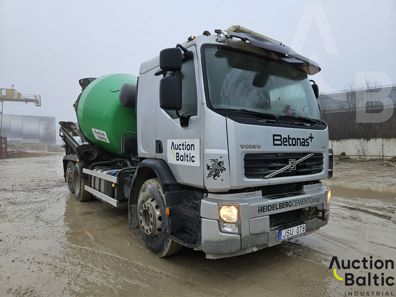 Volvo FE320 - شاحنة خلاطة خرسانة: صورة 2 Volvo FE320 - شاحنة خلاطة خرسانة: صورة 2