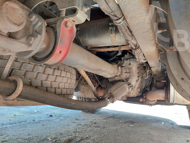 شاحنة قطع الأشجار Volvo FH12: صورة 12
