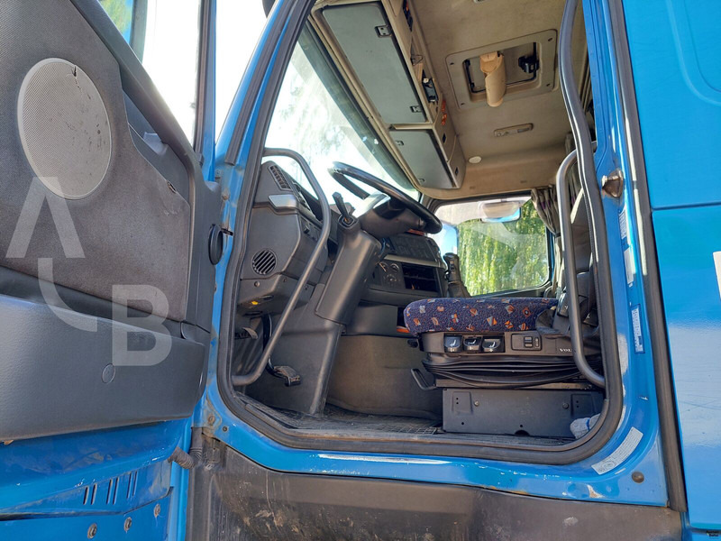 شاحنة قطع الأشجار Volvo FH12: صورة 16