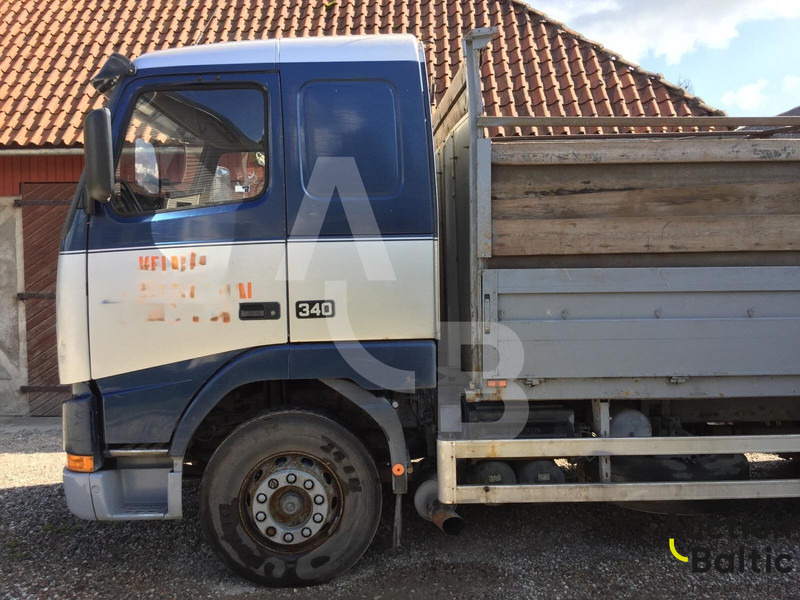 Volvo FH12 - شاحنات مسطحة: صورة 5 Volvo FH12 - شاحنات مسطحة: صورة 5