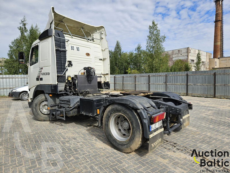 Volvo FH12 - رأس تريلا: صورة 3 Volvo FH12 - رأس تريلا: صورة 3