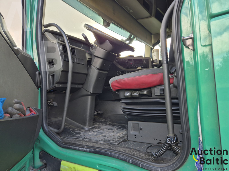 Volvo FH500 - مقطورة السحب: صورة 5 Volvo FH500 - مقطورة السحب: صورة 5