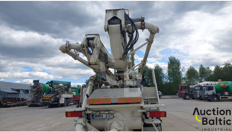 Volvo FL10 - مضخة خرسانة ثابتة: صورة 5 Volvo FL10 - مضخة خرسانة ثابتة: صورة 5