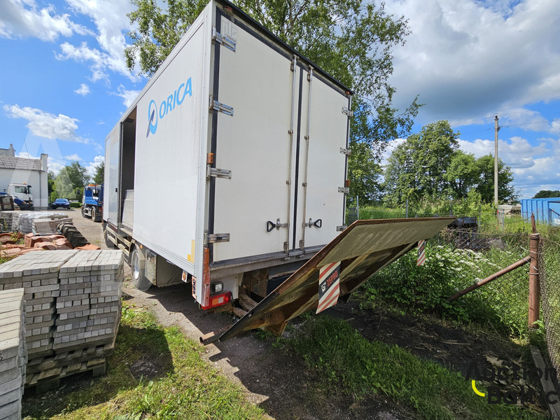 Volvo FL615 - شاحنة صندوقية: صورة 3 Volvo FL615 - شاحنة صندوقية: صورة 3