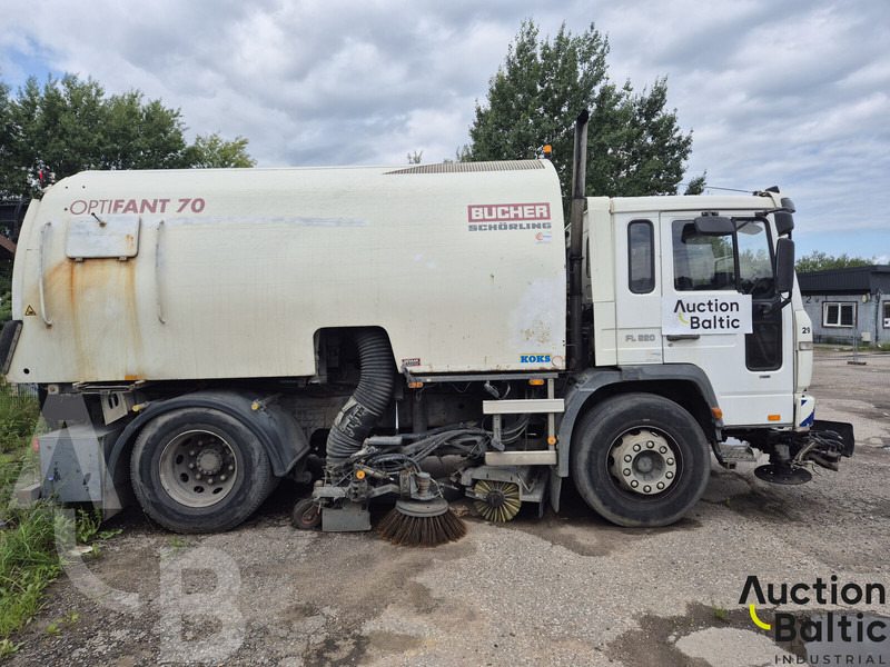 Volvo FL618 - سياره كنس شوارع: صورة 3 Volvo FL618 - سياره كنس شوارع: صورة 3