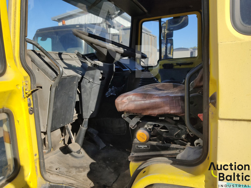 Volvo FL618 - شاحنة قمامة: صورة 5 Volvo FL618 - شاحنة قمامة: صورة 5