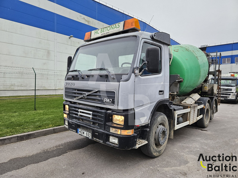 Volvo FM12 - شاحنة خلاطة خرسانة: صورة 1 Volvo FM12 - شاحنة خلاطة خرسانة: صورة 1