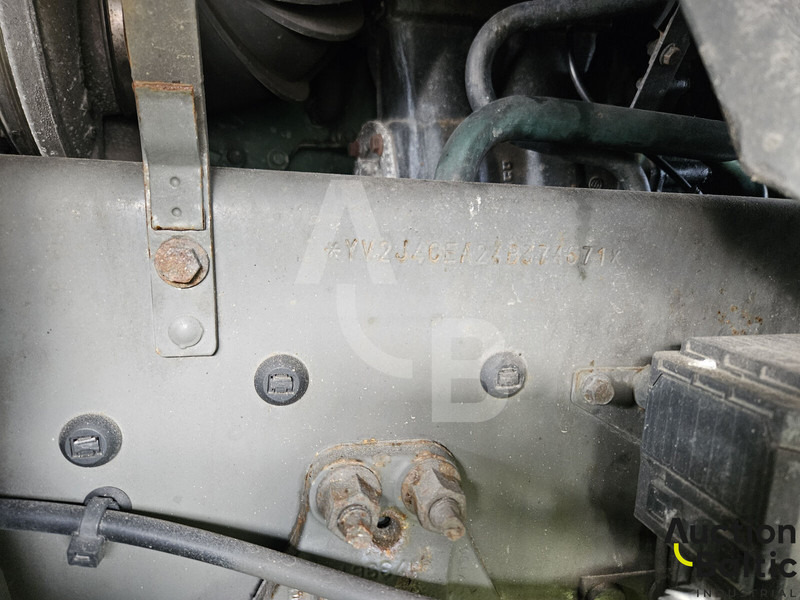 رأس تريلا Volvo FM460: صورة 20