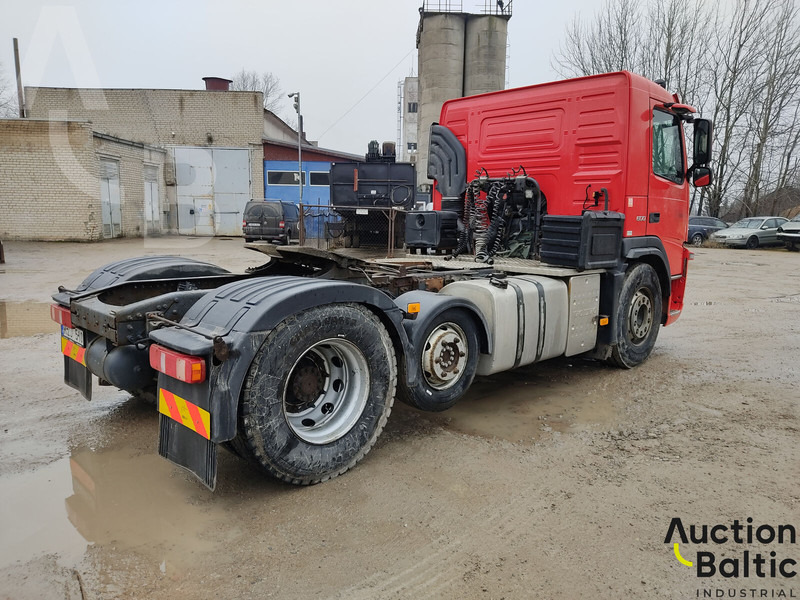 Volvo FM500 - مقطورة السحب: صورة 4 Volvo FM500 - مقطورة السحب: صورة 4