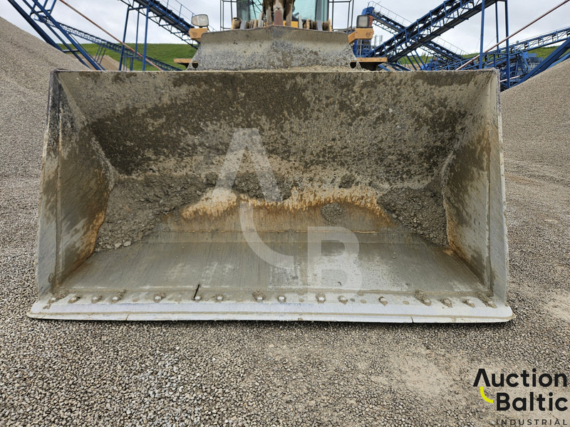 Volvo L 180 F - اللودر بعجل: صورة 5 Volvo L 180 F - اللودر بعجل: صورة 5