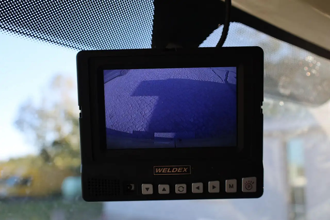 شاحنة بصندوق مغلق Iveco Daily/ Regalsystem/Luftfeder/KURZ/1. Hand: صورة 13