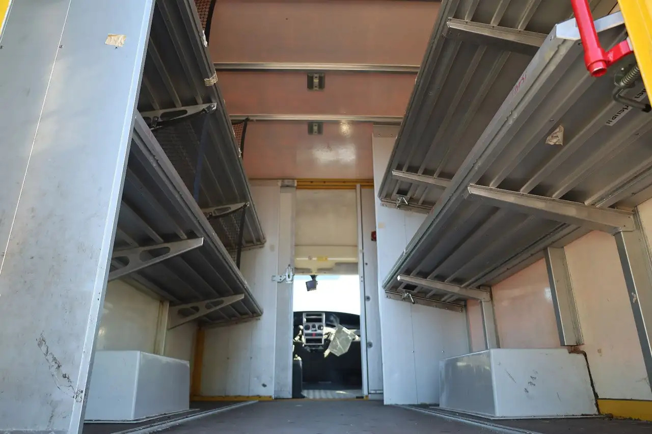 شاحنة بصندوق مغلق Iveco Daily/ Regalsystem/Luftfeder/KURZ/1. Hand: صورة 8