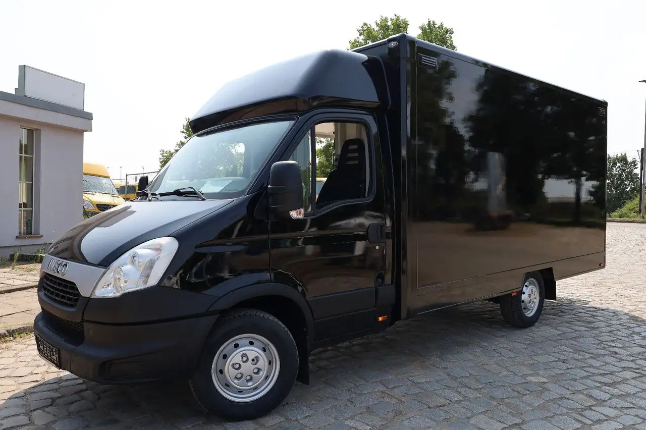 Iveco IS35SI2AA/ FOODTRUCK/Daily/EU5/1. Hand - شاحنة بيع: صورة 5 Iveco IS35SI2AA/ FOODTRUCK/Daily/EU5/1. Hand - شاحنة بيع: صورة 5