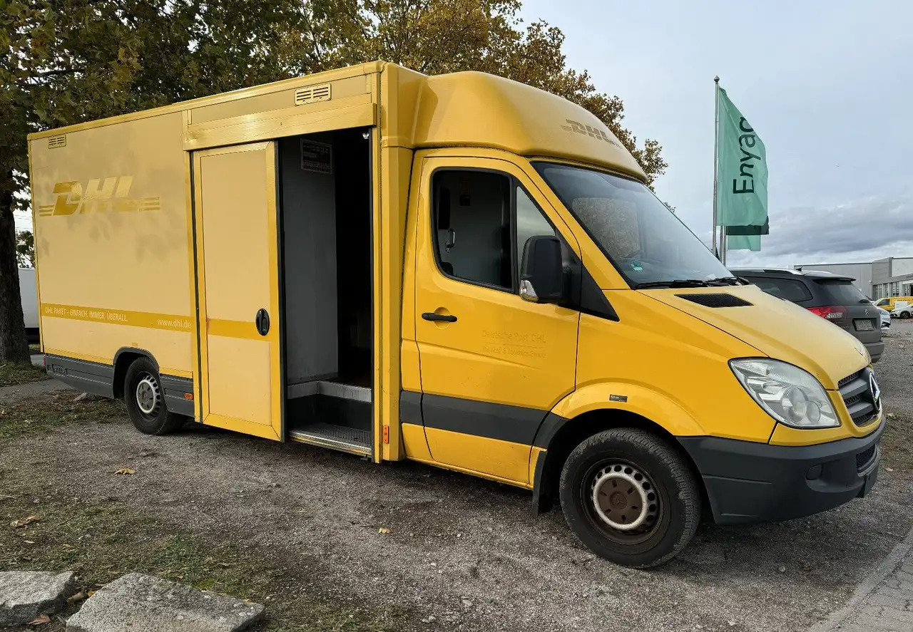 Mercedes-Benz Sprinter II Pritsche/ Koffer/Regalsystem - شاحنة بصندوق مغلق: صورة 5 Mercedes-Benz Sprinter II Pritsche/ Koffer/Regalsystem - شاحنة بصندوق مغلق: صورة 5