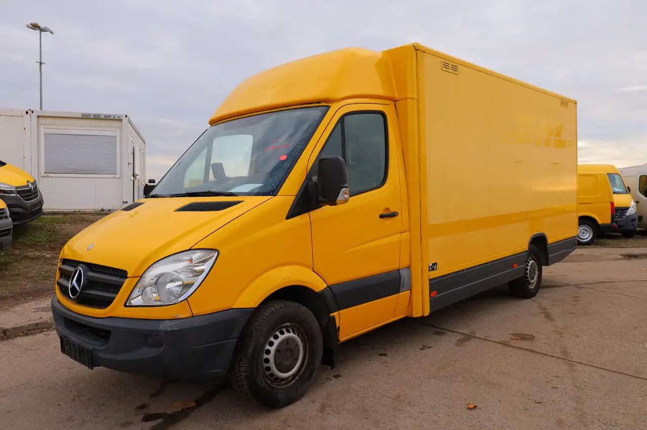 Mercedes-Benz Sprinter II Pritsche/ Koffer/Regalsystem - شاحنة بصندوق مغلق: صورة 2 Mercedes-Benz Sprinter II Pritsche/ Koffer/Regalsystem - شاحنة بصندوق مغلق: صورة 2