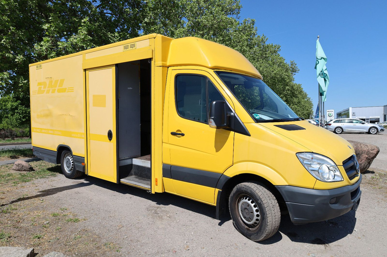 Mercedes-Benz Sprinter II Pritsche/ Koffer/Regalsystem - شاحنة بصندوق مغلق: صورة 5 Mercedes-Benz Sprinter II Pritsche/ Koffer/Regalsystem - شاحنة بصندوق مغلق: صورة 5
