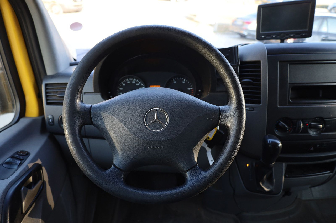 Mercedes-Benz Sprinter II Pritsche/ Koffer/Regalsystem - شاحنة بصندوق مغلق: صورة 5 Mercedes-Benz Sprinter II Pritsche/ Koffer/Regalsystem - شاحنة بصندوق مغلق: صورة 5