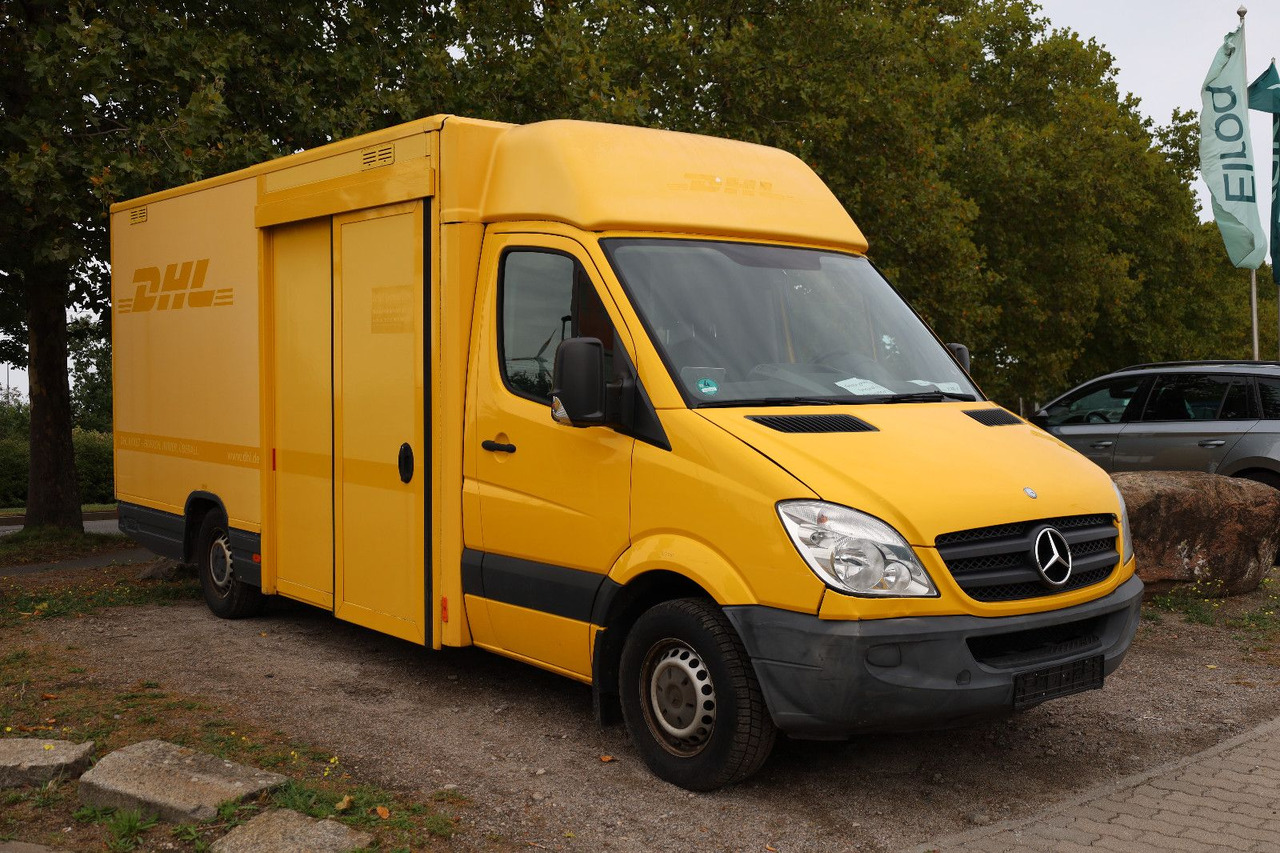 Mercedes-Benz Sprinter II Pritsche/ Koffer/Regalsystem - شاحنة بصندوق مغلق: صورة 1 Mercedes-Benz Sprinter II Pritsche/ Koffer/Regalsystem - شاحنة بصندوق مغلق: صورة 1