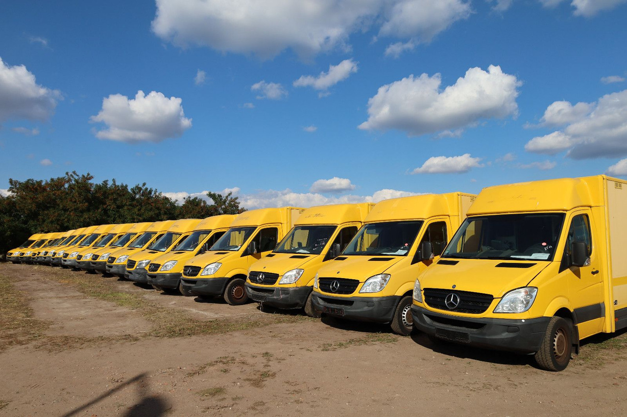 Mercedes-Benz Sprinter/Koffer/Regalsystem/ EU5/ 1. Hand - شاحنة بصندوق مغلق: صورة 1 Mercedes-Benz Sprinter/Koffer/Regalsystem/ EU5/ 1. Hand - شاحنة بصندوق مغلق: صورة 1