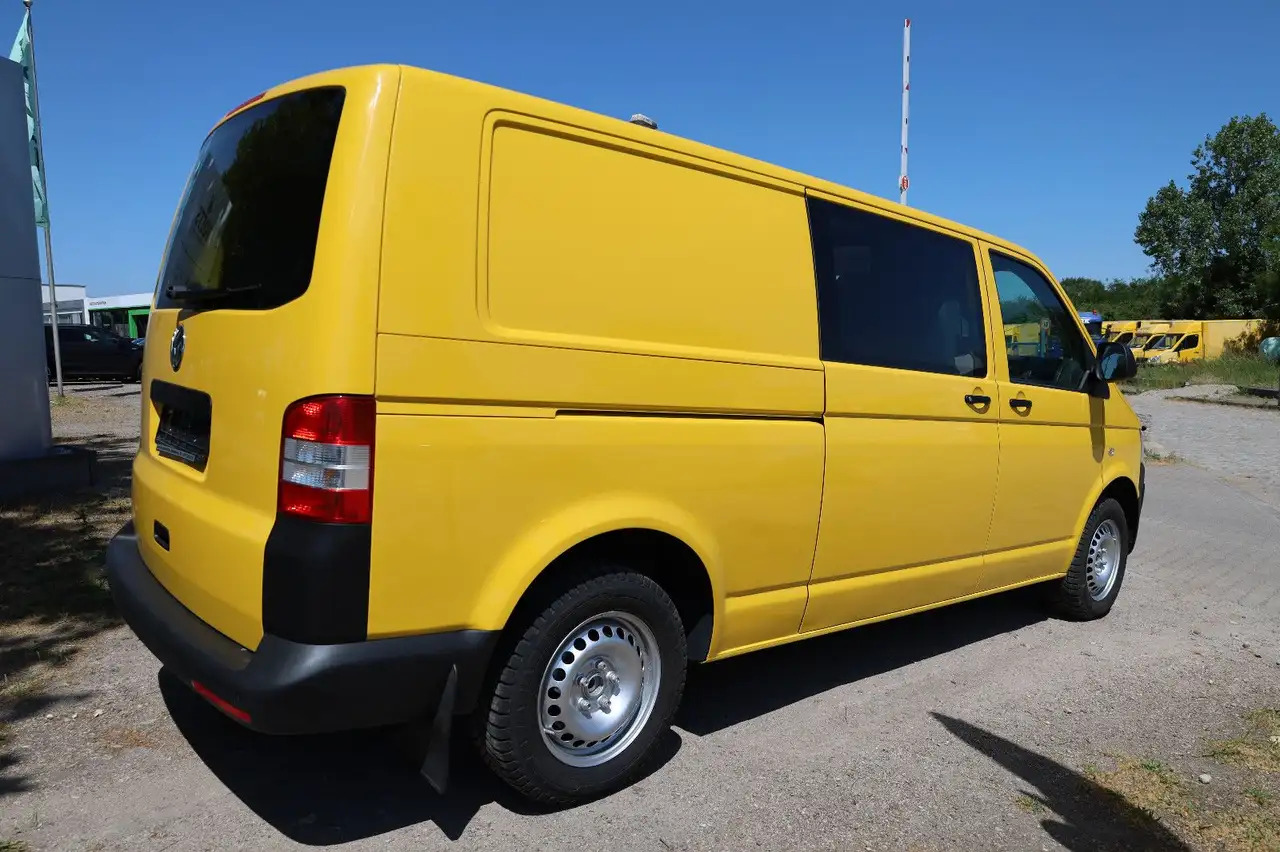 Volkswagen T5 /MAXI 2.0 TDI/EU5 - سيارة: صورة 4 Volkswagen T5 /MAXI 2.0 TDI/EU5 - سيارة: صورة 4