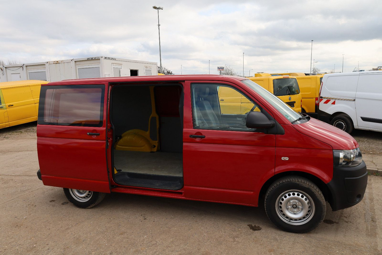 Volkswagen T5/Transporter Kasten-Kombi 2.0 TDI/EU5/1.Hand - ميكروباص: صورة 5 Volkswagen T5/Transporter Kasten-Kombi 2.0 TDI/EU5/1.Hand - ميكروباص: صورة 5